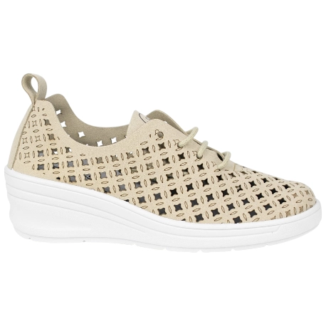 Zapatillas de Vestir con Cuña para Mujer en Tela Calada Color Beige - Flossy 8300 2 Zapatillas de Vestir con Cuña para Mujer en Tela Calada Color Beige - Flossy 8300 - Imagen 2
